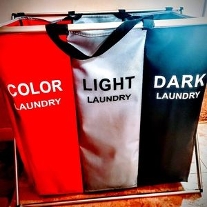 Laundry hamper